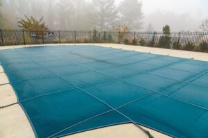 What Is the Best Way to Cover an Above Ground Pool in the Winter