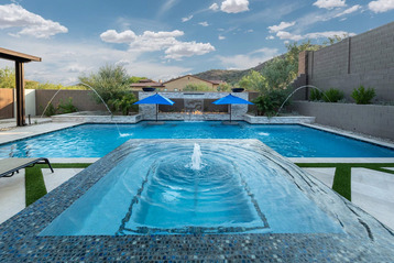 What Swimming Pool Water Features Can I Add to My Pool