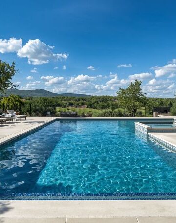 top pool construction company lakeway